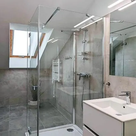 Apartmán 50 M2 For 3 People, Dziwnów