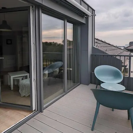 Apartment 50 M2 For 3 People,
