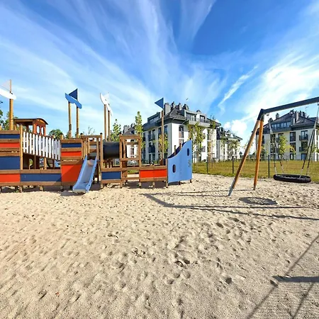 Apartment 50 M2 For 3 People, Dziwnow